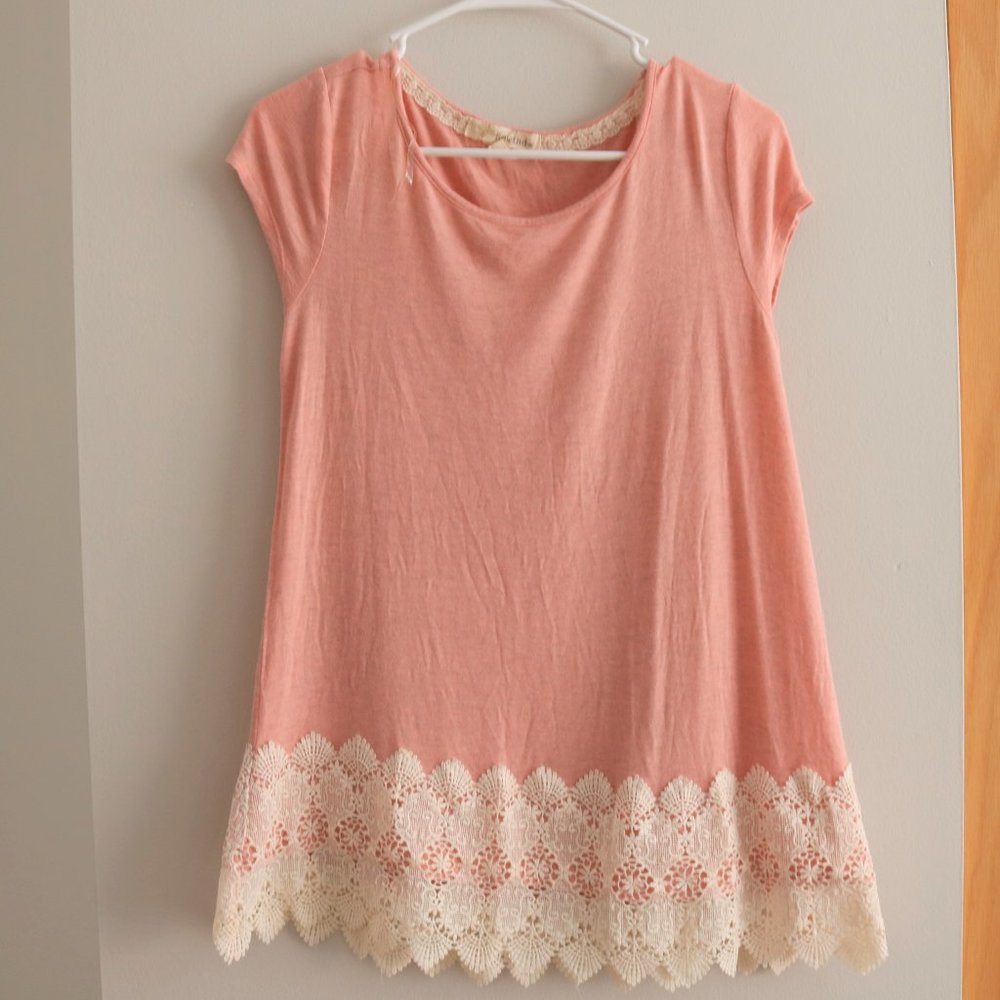 🌹 Rewind Pink Lace T-shirt